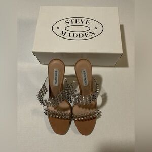 Steve Madden Radar Camel Multi Studded Heels 🤍 New in Box